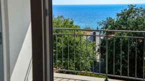 Отель Apartment Venecija  Сутоморе